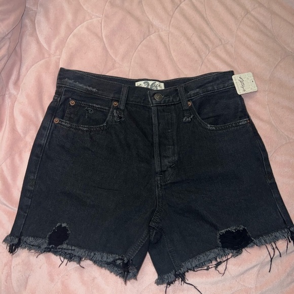 NWT Free People x We The Free Makai Cutoff Black Denim Shorts - Picture 5 of 10
